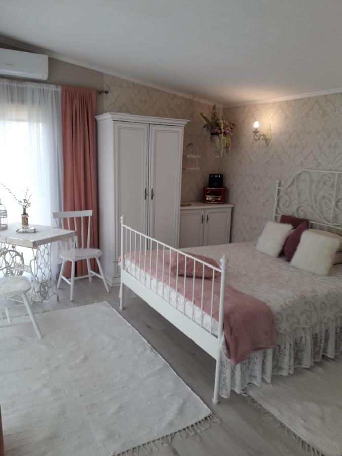 Holiday Home Kolka Kültér fotó